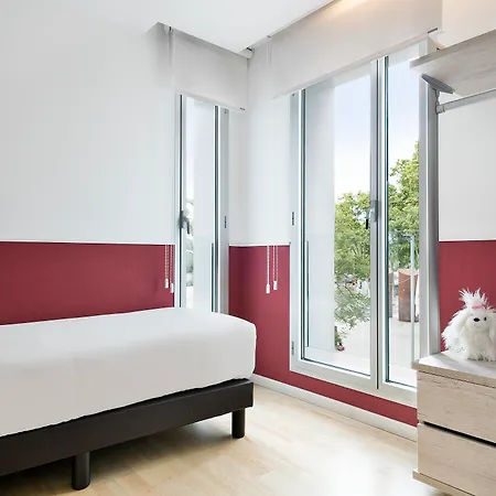 Lugaris Apartment Barcelona