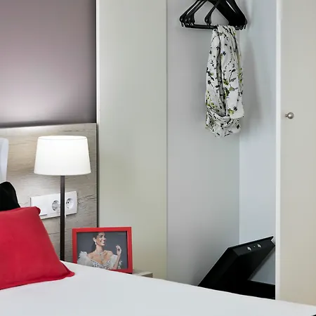 Apartment Lugaris *