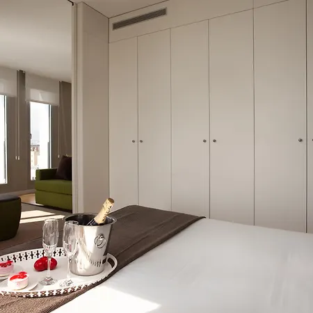 Apartment Lugaris *